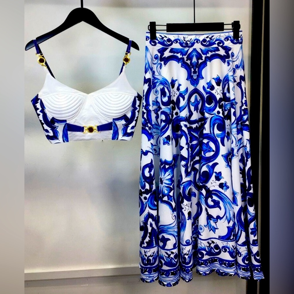 Beautiful Blue Porcelain Print Set!